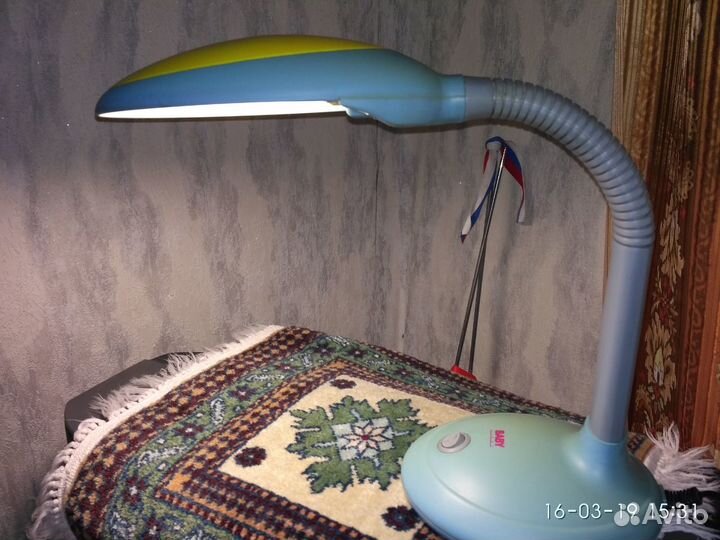 Лампа настольная детская школьная б.у