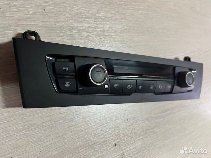 Блок управления климатом Bmw 1 f20 5381