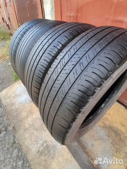 Michelin Latitude Tour HP 205/70 R15 96H