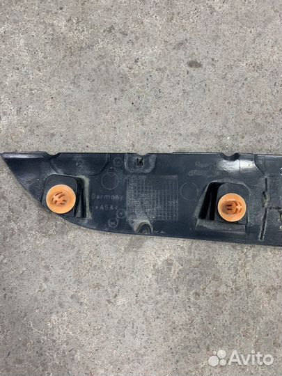 Насадка на замок крышки багажника Мерседес Е 212