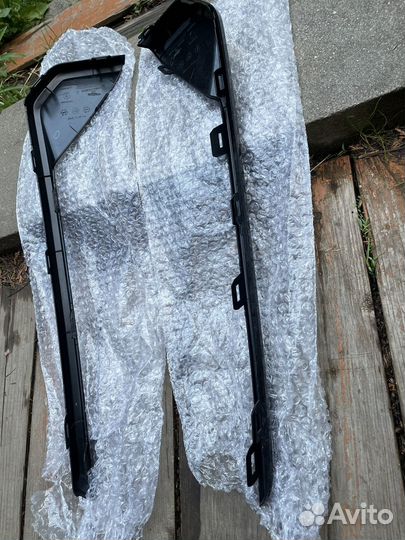 Декоративная вставка в передний бампер Zeekr 001