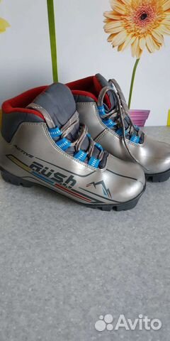 Лыжные ботинки детские 32