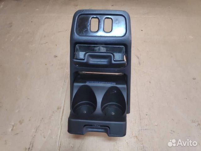 Подстаканник w163 ML-class 113.981 5,5 AMG 2001