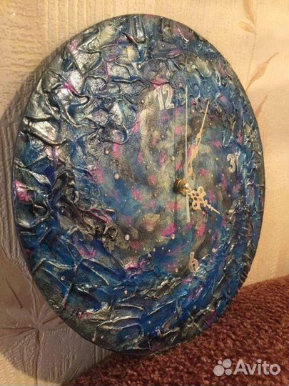 Часы настенные ручной работы Галактические