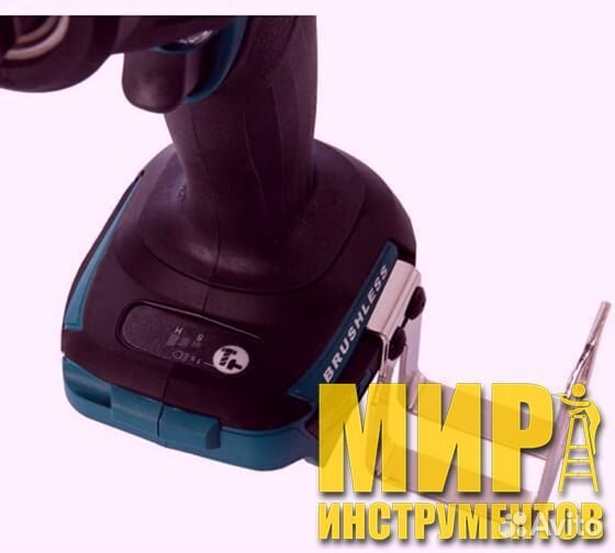 Гайковерт ударный аккумуляторный Makita DTW1001Z