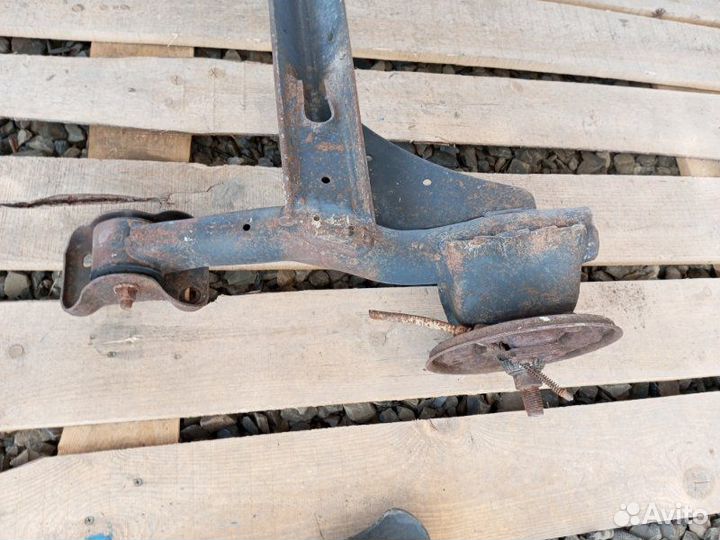 Балка задняя Ford Escort седан CVH 1997