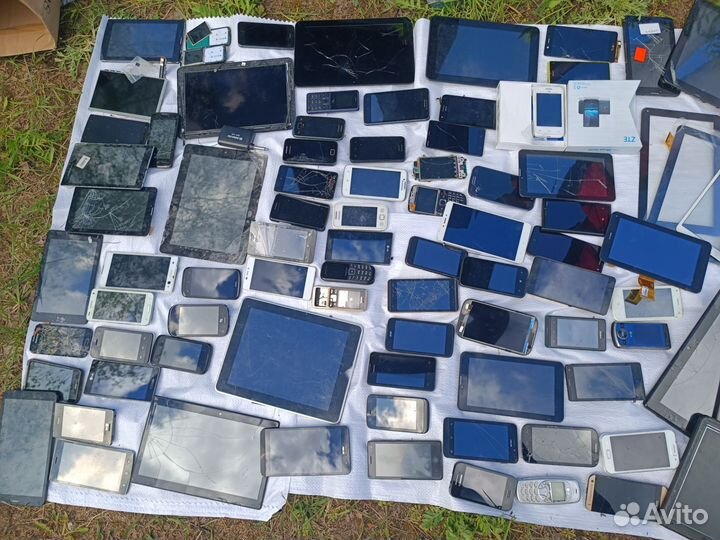 iPhone, 16 ГБ