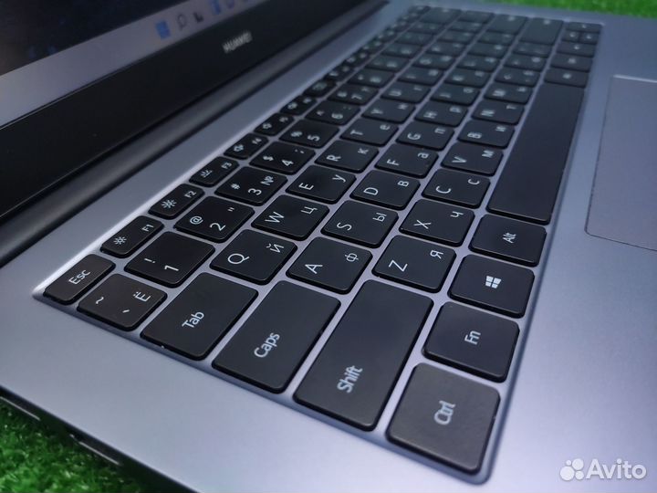 Ноутбук Huawei MateBook D14