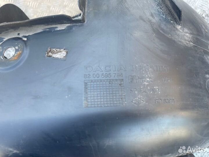 Подкрылок передний левый Renault Logan K7JA710