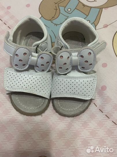 Сандали для девочки
