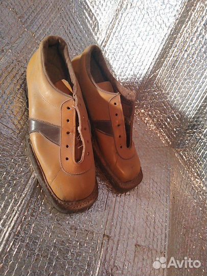 Лыжные ботинки 100кожа