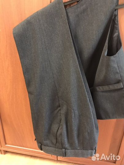 Костюм школьный для мальчика серый