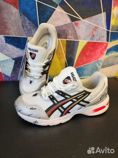 Кроссовки Asics Gel-1090