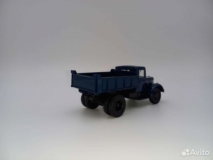 Маз-205 самосвал, синий