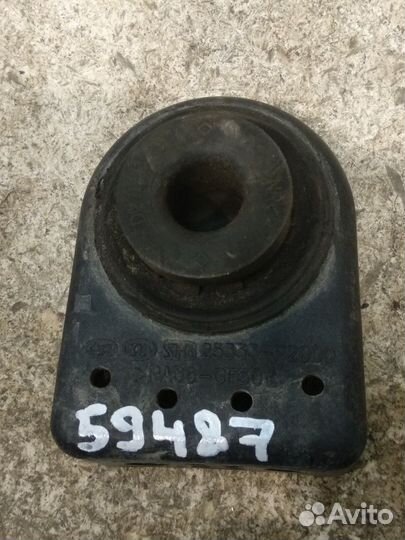 Крепление радиатора (Kia Sorento IV)