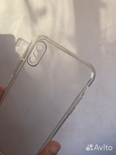 Чехол на iPhone