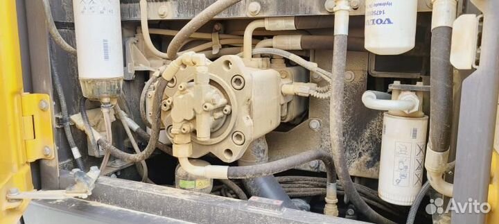 Гусеничный экскаватор Volvo EC220DL, 2022