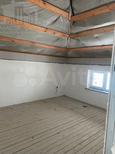 Дом 318 м² на участке 10 сот.