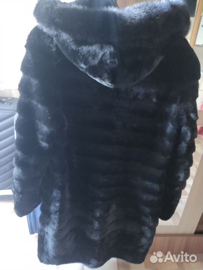Шуба мутоновая с капюшоном 46-48