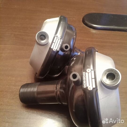 Тормозная камера задняя EF 161 PYX