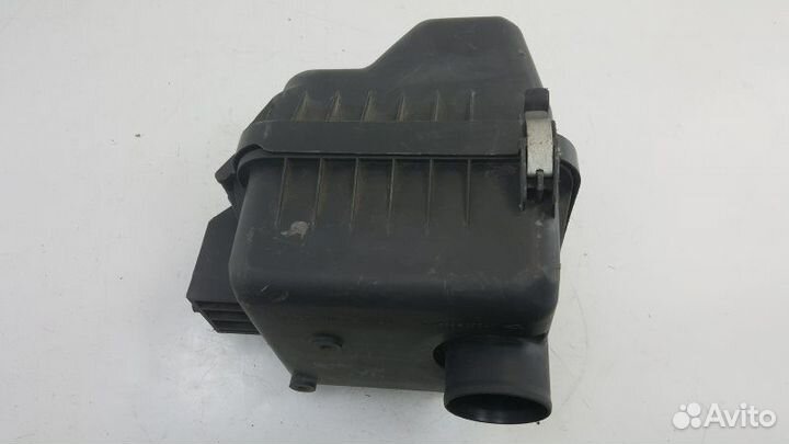 Корпус воздушного фильтра Toyota Duet M100A EJ
