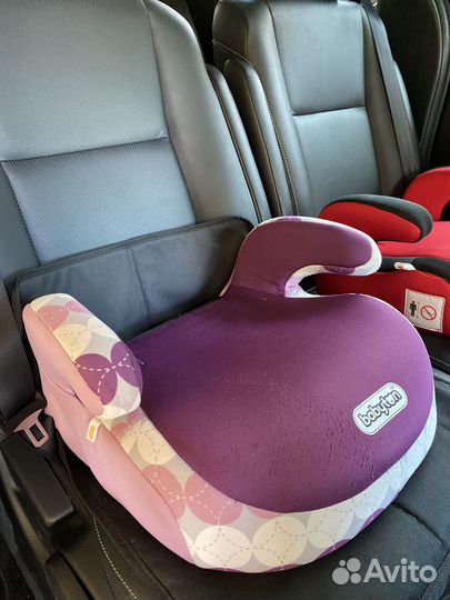 Автокресло с креплением изофикс (бустер)