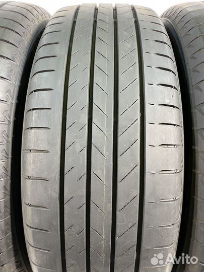 Bridgestone Alenza 001 215/60 R17 96V