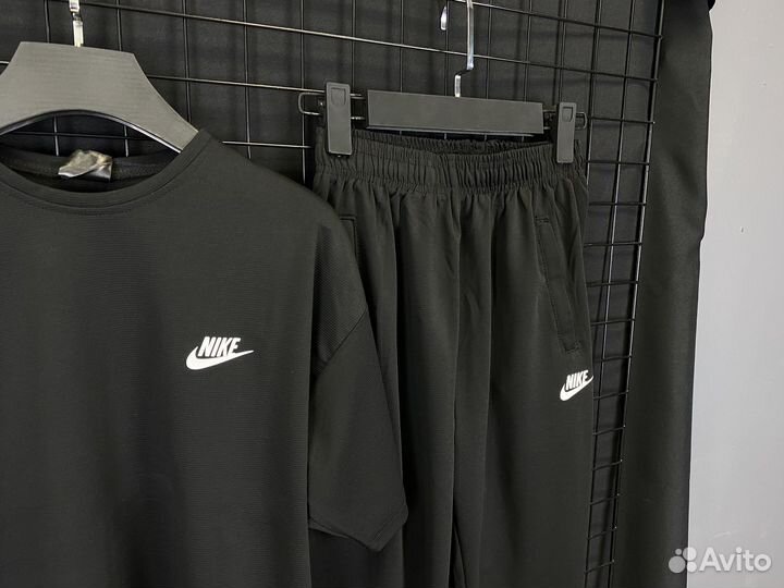 Спортивный костюм Nike летний новый