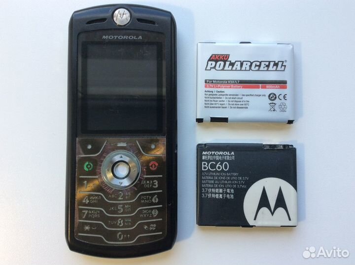 1300 телефон. Motorola SLVR l7.