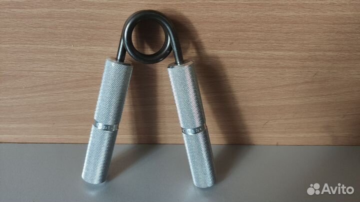 Эспандер кистевой Captains of Crush T