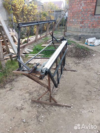 Листогиб ручной