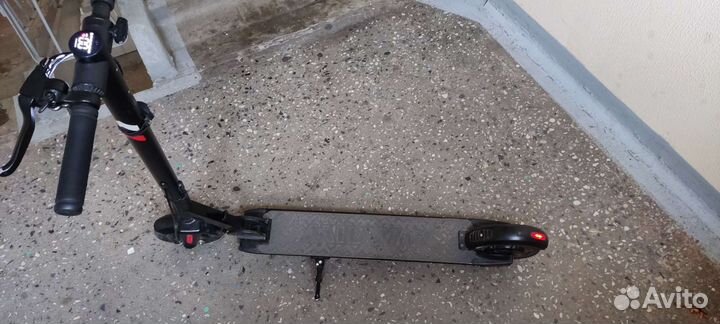 Самокат взрослый электрический бу