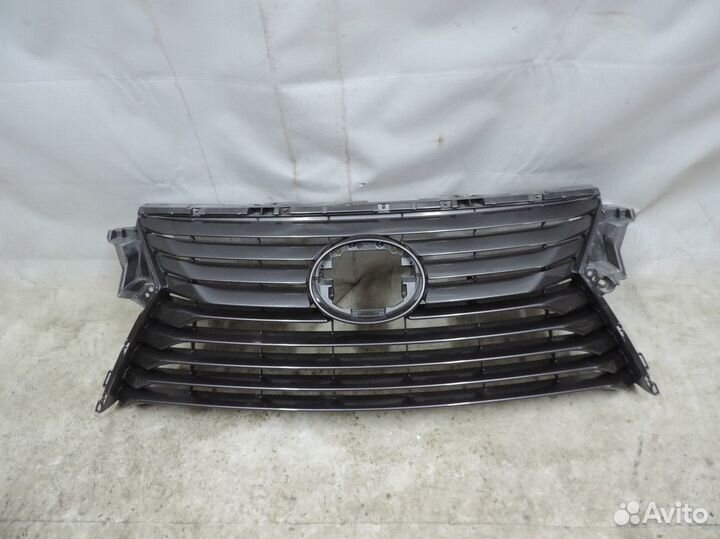 Решетка радиатора Lexus RX350 2015