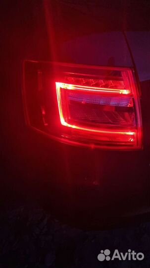 Фонарь задний правый skoda octavia a7 с 2017г.ориг