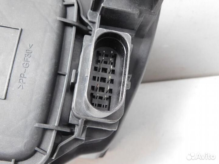 Фара правая Audi Q5/SQ5