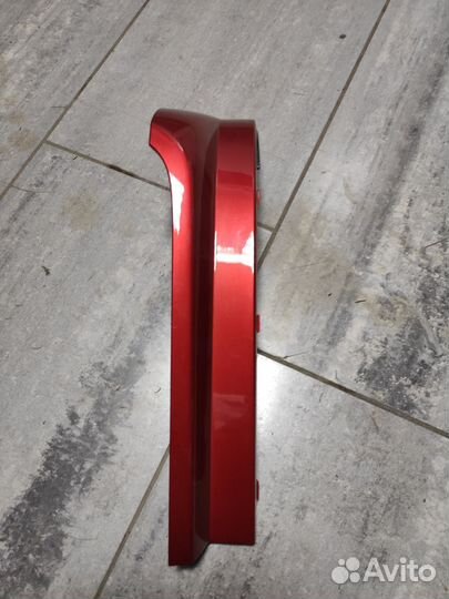 Накладка под решетку радиатора Tank-300 левая