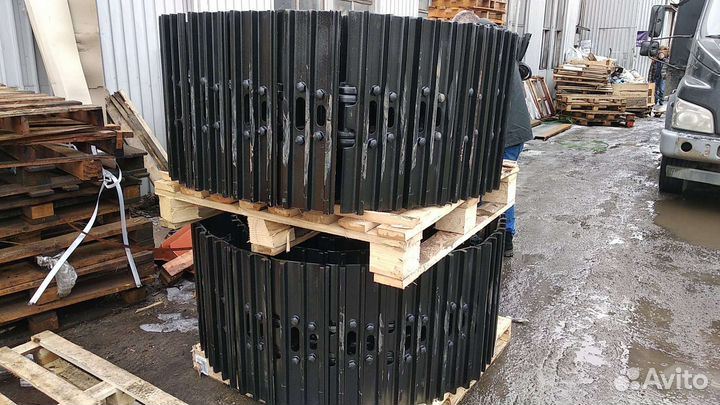 Гусеница в сборе для PC200