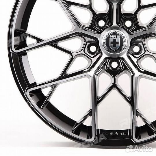 Литой диск HRE R19 5x114.3