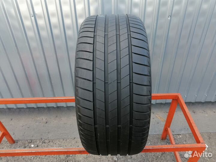 Bridgestone Turanza T005 255/40 R18 99Y