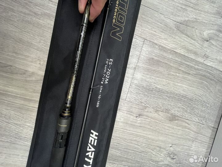 Спининг hearty rise evolution es 702m