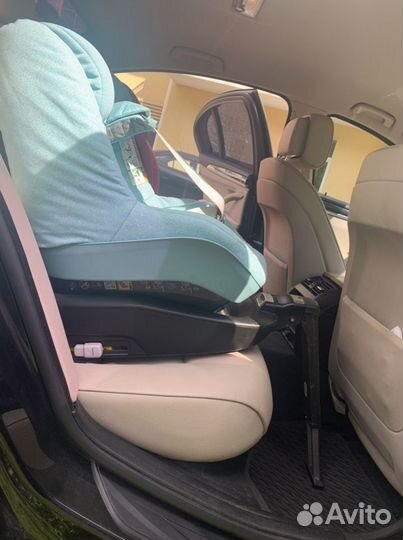 Автокресло Maxi Cosi 2 way pearl с базой isofix