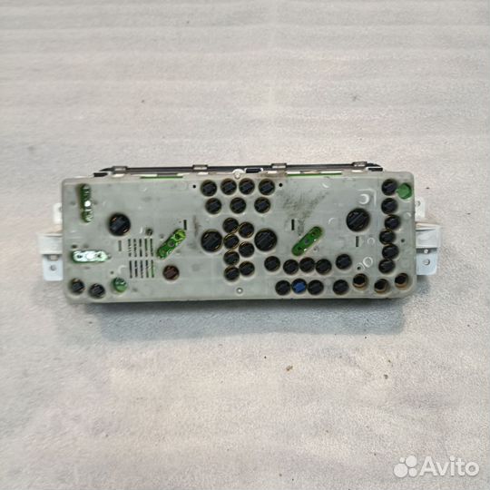 Щиток (панель) приборов Isuzu Trooper/ Monterey