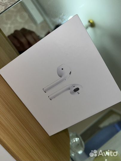 Apple airpods 2