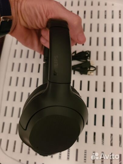 Беспроводные наушники Philips TAH 8856