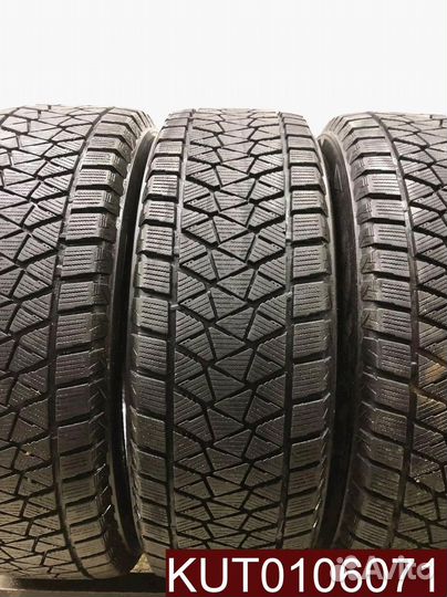 Bridgestone Blizzak DM-V2 225/65 R17 102Q