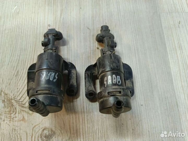 Форсунка омывателя фар Saab 9-5