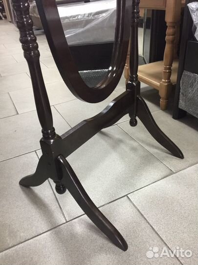 Зеркало напольное с изменением угла наклона