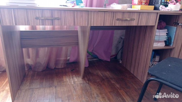 Письменный стол для 2 детей (школьников)