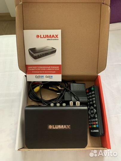 Цифровой телевизионный приемник lumax 7в1