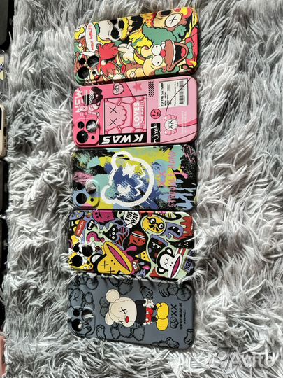 Чехол на iPhone 13